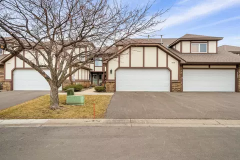 2338 19th Ave NE, Minneapolis, MN 55418