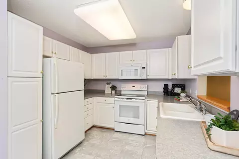 18651 Kalmar Trl, Lakeville, MN 55044