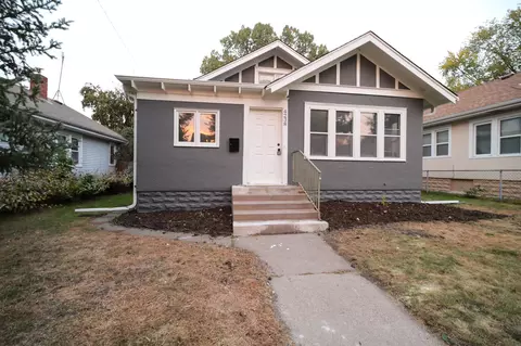 4238 Humboldt Ave N, Minneapolis, MN 55412