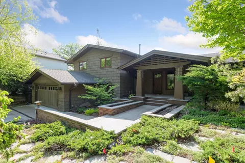 3165 Priest Ln, Mound, MN 55364