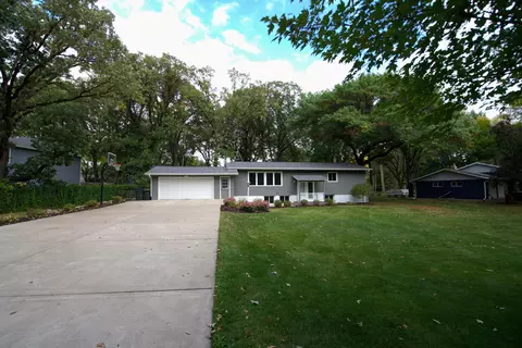 212 8th Ave N, Sartell, MN 56377