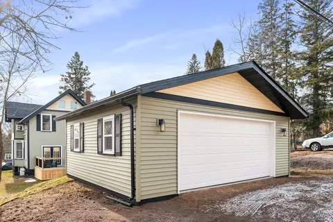Exterior - 4721 Robinson St, Duluth, MN 55804 photo 10 of 15