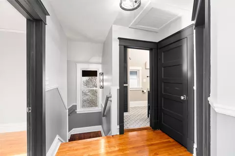Entry Way - 4721 Robinson St, Duluth, MN 55804 photo 4 of 4