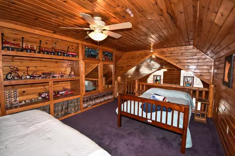 Bedroom - 34210 Summer Ave, Jenkins, MN 56474 photo 3 of 5