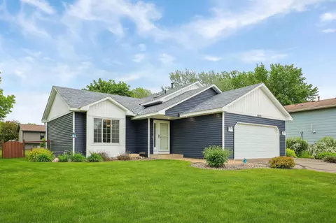 3899 154th St W, Rosemount, MN 55068