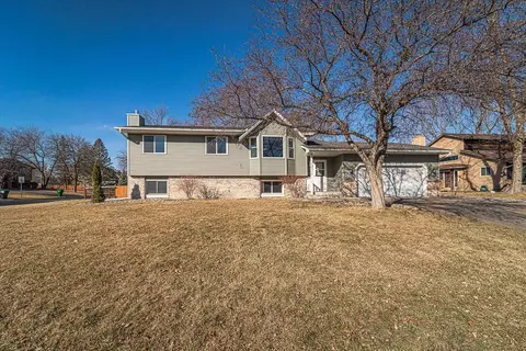 7187 Quantico Ln N, Maple Grove, MN 55311