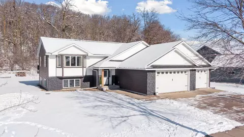 281 Glenmeadow St, River Falls, WI 54022