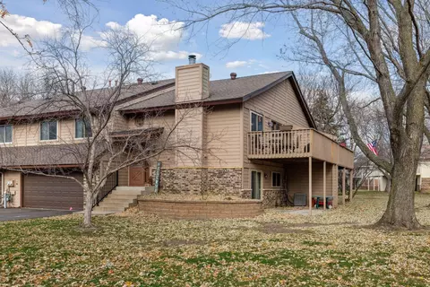 11251 Xavier Cir, Bloomington, MN 55437