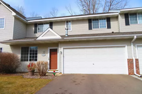 13968 Erwin Ct, Eden Prairie, MN 55344