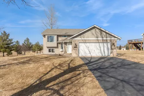 26312 147th St NW, Zimmerman, MN 55398