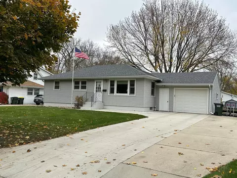 1101 14th St SW, Willmar, MN 56201