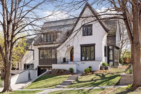 700 Osceola Ave, Saint Paul, MN 55105