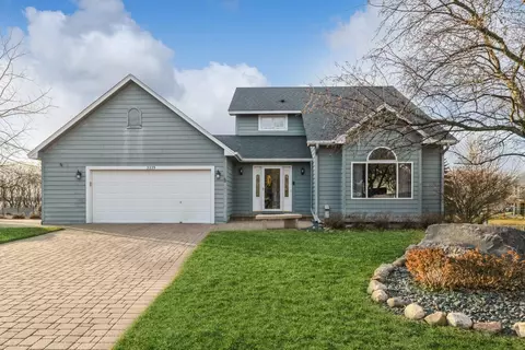 3335 Spruce Cir SW, Prior Lake, MN 55372