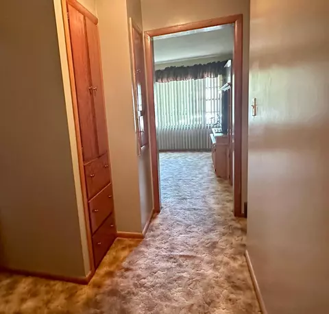 705 Brian St, Marshall, MN 56258 photo 10