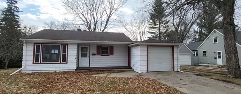 427 Evergreen Park Blvd, Litchfield, MN 55355