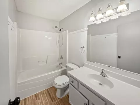 832 Ravoux Cir, Chaska, MN 55318 photo 16