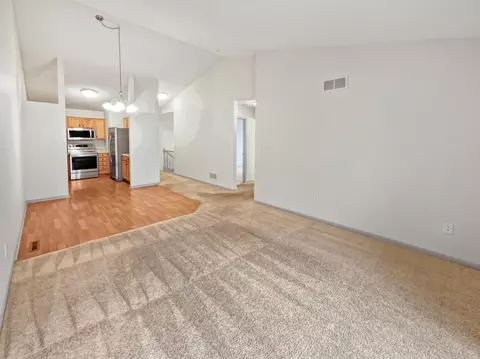 832 Ravoux Cir, Chaska, MN 55318 photo 10
