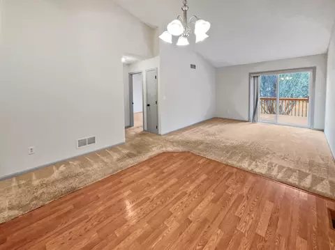 832 Ravoux Cir, Chaska, MN 55318 photo 11