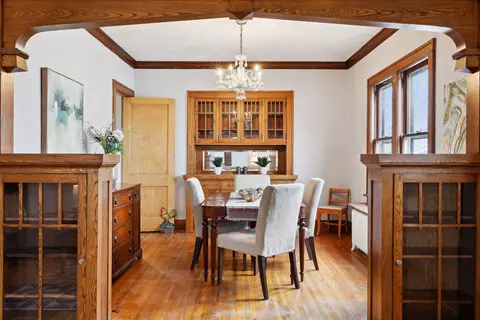 1380 Charles Ave, Saint Paul, MN 55104