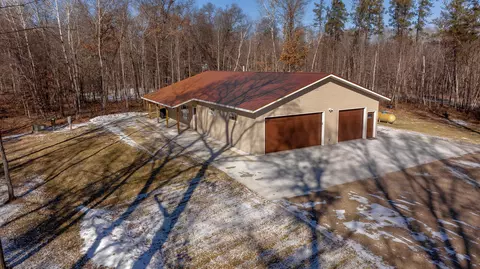 22361 Mollie Lake Rd, Nisswa, MN 56468