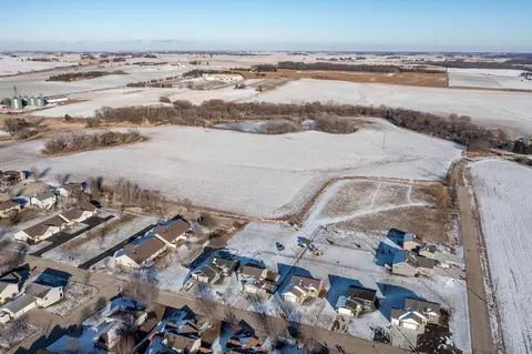 View/Area - 10 6th Ave SE, Elgin, MN 55932 photo 1 of 10