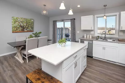Kitchen - 10 6th Ave SE, Elgin, MN 55932 photo 3 of 4