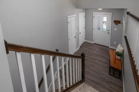 Entry Way - 10 6th Ave SE, Elgin, MN 55932 photo 1 of 1