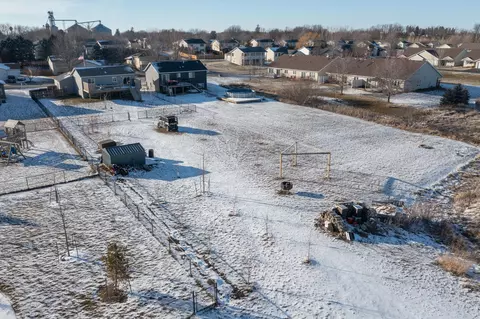View/Area - 10 6th Ave SE, Elgin, MN 55932 photo 7 of 10