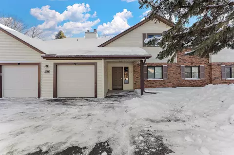 1888 Fox Ridge Dr #C, West Saint Paul, MN 55118