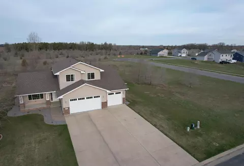22927 Topaz St, Saint Augusta, MN 56301