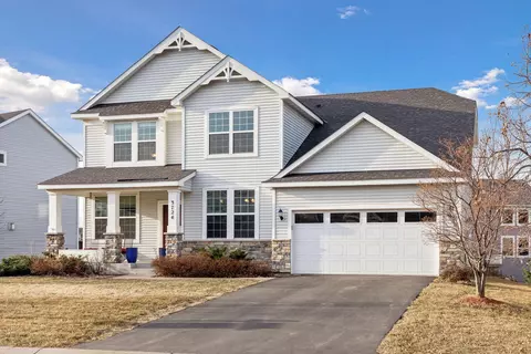 3724 Prairie View Dr, Woodbury, MN 55129