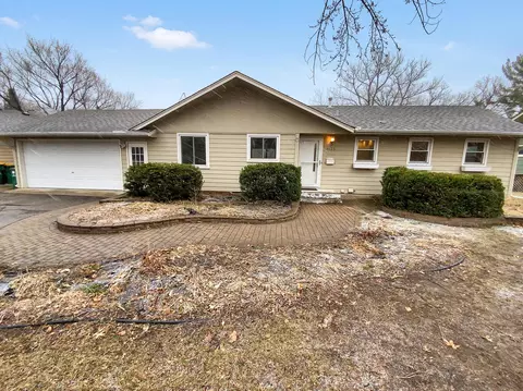 9125 Upton Ave S, Bloomington, MN 55431