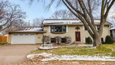 7238 Dallas Rd, Brooklyn Center, MN 55430