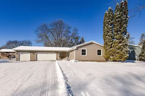 3615 Union Terrace Ln N, Plymouth, MN 55441