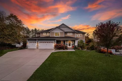 714 Marsh Ct, Eagan, MN 55123