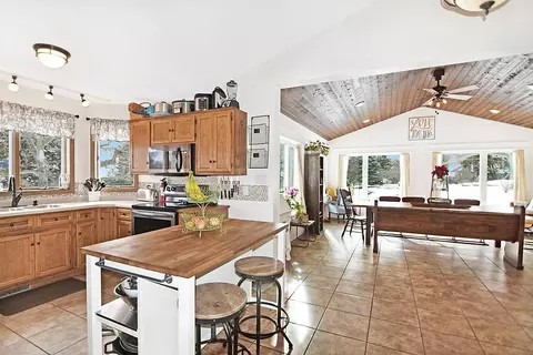 1820 Danielle Dr, Saint Cloud, MN 56301 photo 4