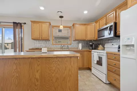300 Cedar St #13, Baldwin, WI 54002 photo 11