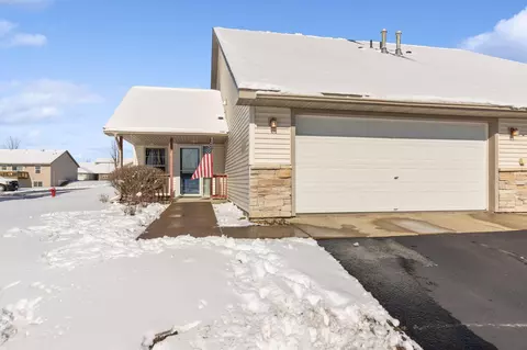 300 Cedar St #13, Baldwin, WI 54002