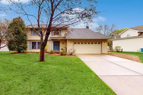 10806 Quaker Ln N, Maple Grove, MN 55369