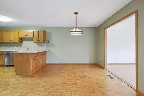 4280 Boulder Ridge Pt, Eagan, MN 55122 photo 9