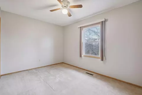 4280 Boulder Ridge Pt, Eagan, MN 55122 photo 24