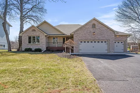11471 70th Pl N, Maple Grove, MN 55369