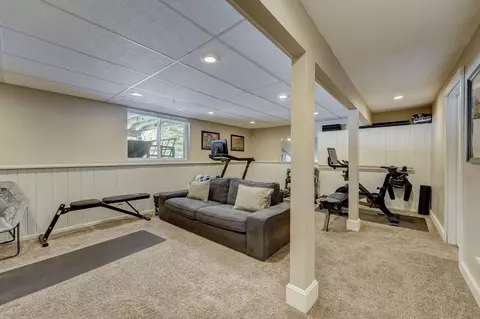 Living - 4703 Bristol Blvd, Eagan, MN 55123 photo 5 of 6
