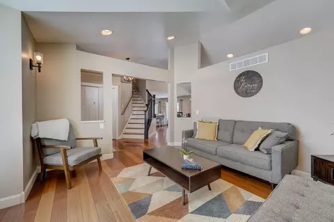 Living - 4703 Bristol Blvd, Eagan, MN 55123 photo 2 of 6