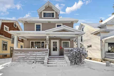 1640 Laurel Ave, Saint Paul, MN 55104