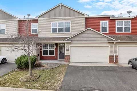 15588 Emerald Dr N #6, Hugo, MN 55038