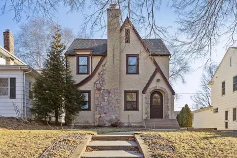 576 Fairview Ave S, Saint Paul, MN 55116