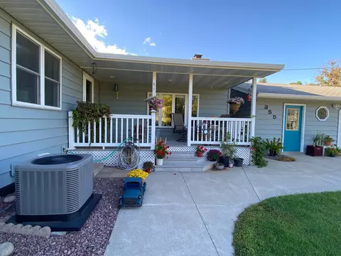 355 5th St, Hancock, MN 56244