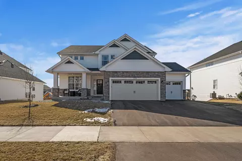 8299 60th St S, Cottage Grove, MN 55016