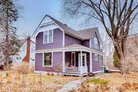 814 Olive St W, Stillwater, MN 55082